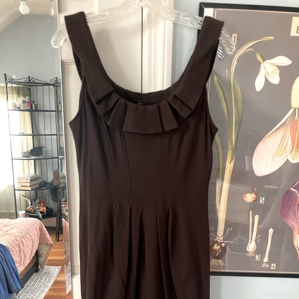 BCBGMaxAzria Brown Sleeveless Ruffle Dress - M